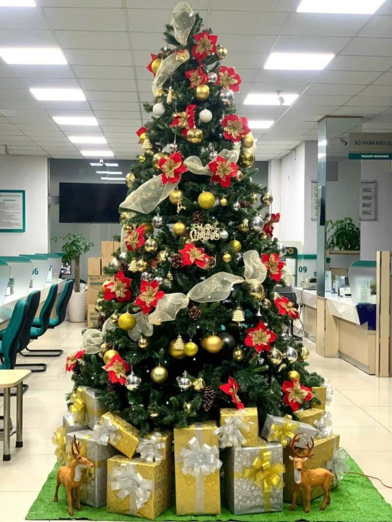  Báo Giá Trang Trí Cây Thông Noel Tại Quận 7. Ảnh 4